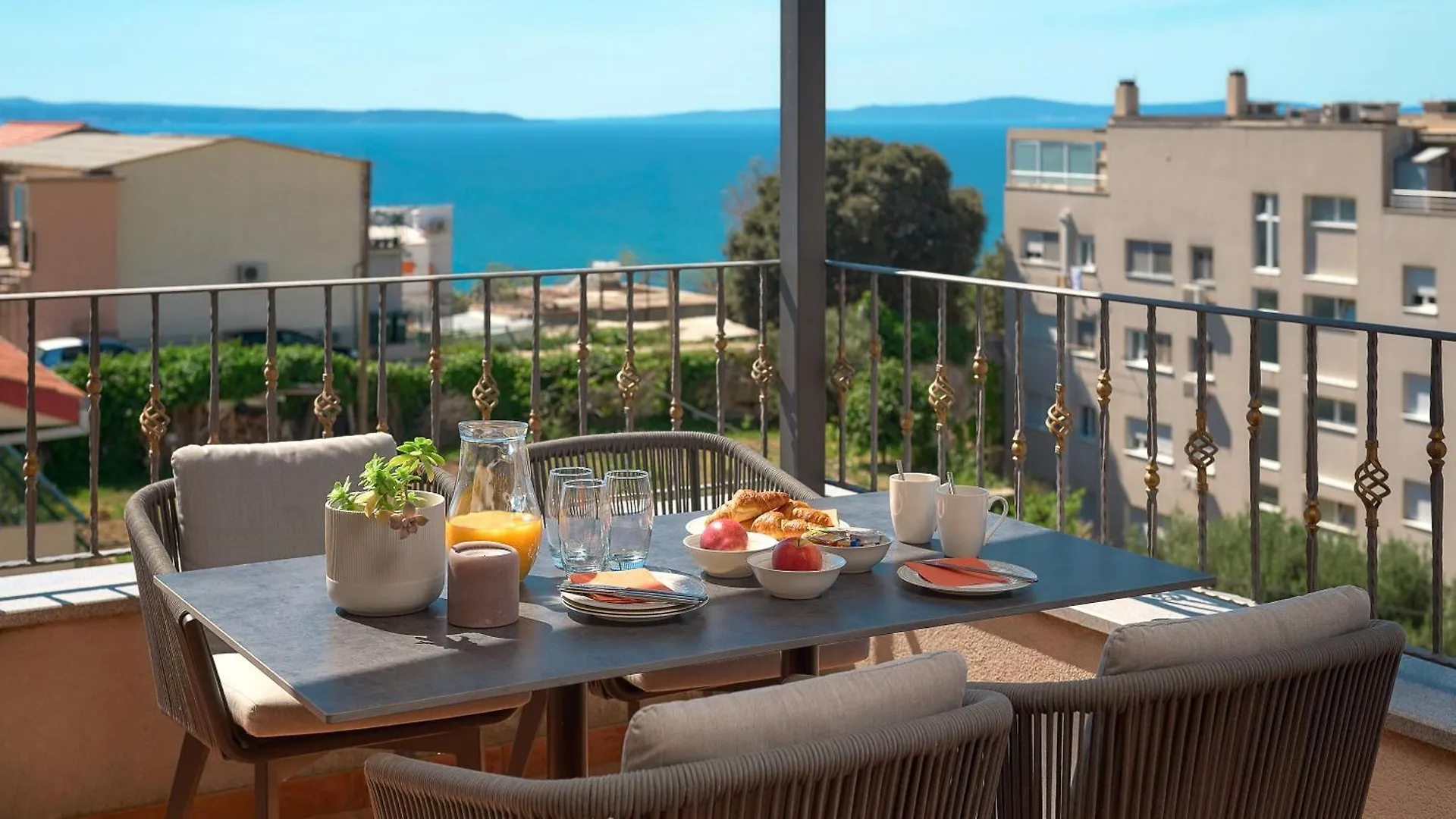 Villa Znjan - Sea View Apartman スプリト
