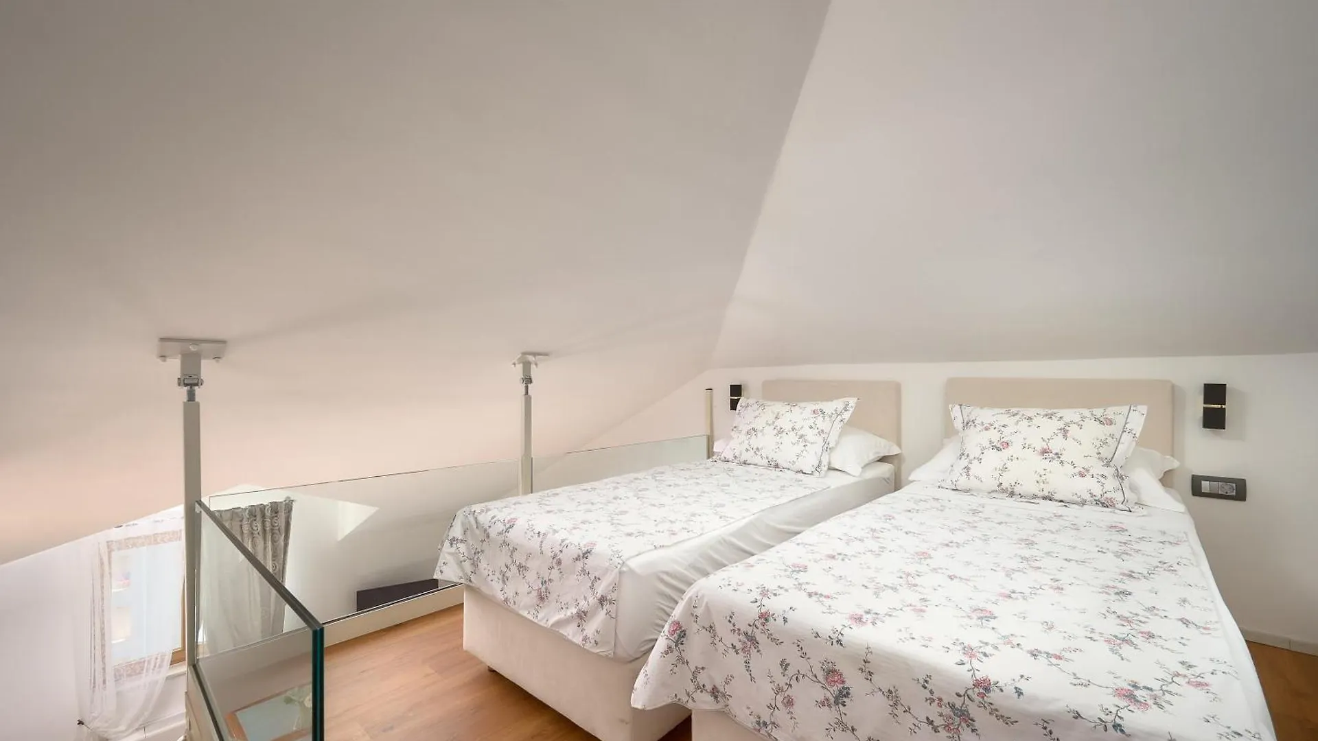 Villa Znjan - Sea View Apartman スプリト